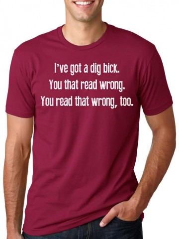 Tricou Dig Bick | Detaliu imprimeu [type: mockup-Tricou clasic baieti-visiniu;]
