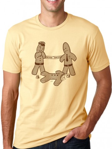 Tricou Gingerbread Crime Scene | Detaliu imprimeu [type: mockup-Tricou clasic baieti-galben;]